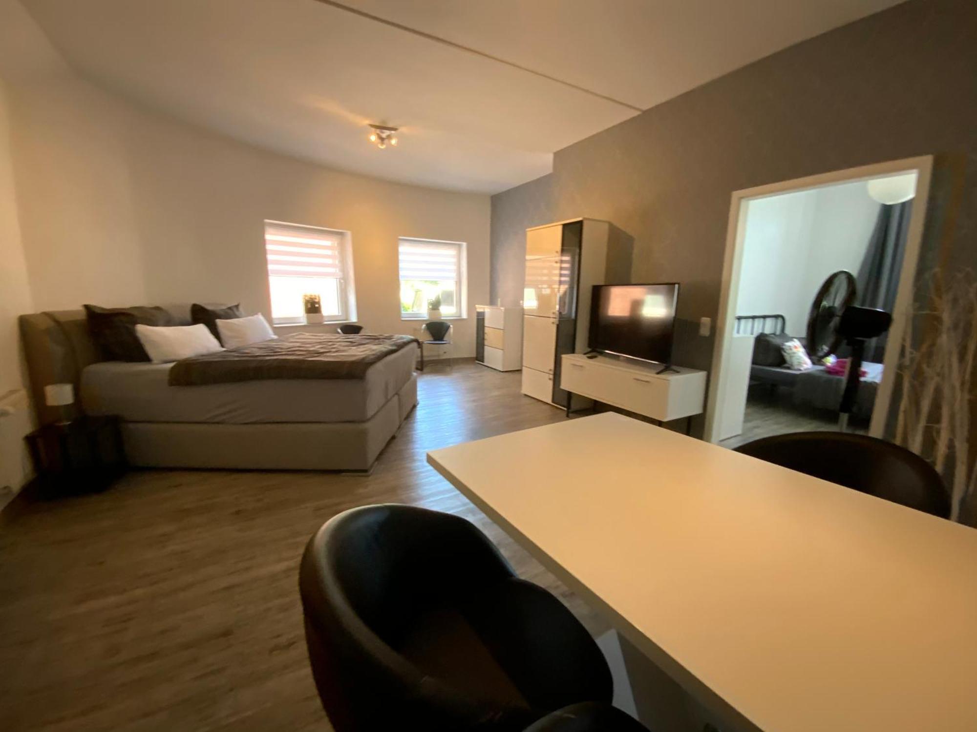 Kaiserhof Hotel 3*